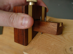How to Use a Marking or Mortise Gauge