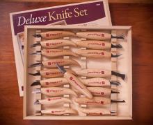 Deluxe Knife Set in Wooden Box- KN250